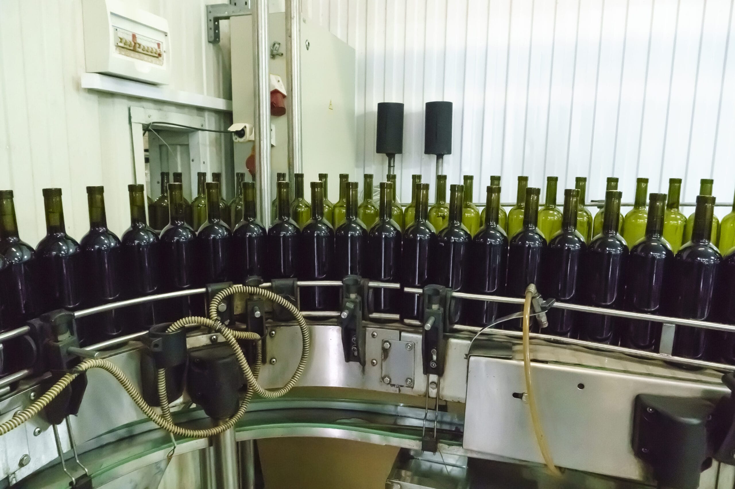 Optimising Wine Production: Air Compressor Applications in Wineries